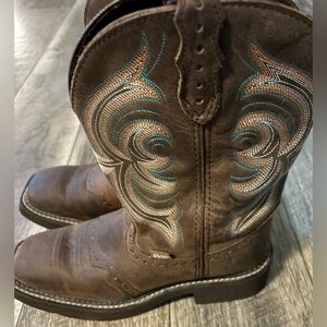 Justin boots great condition,